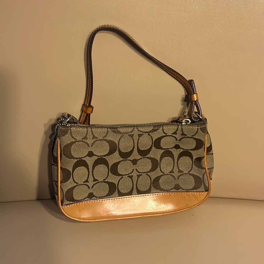Vintage coach purse with wallet great condition
